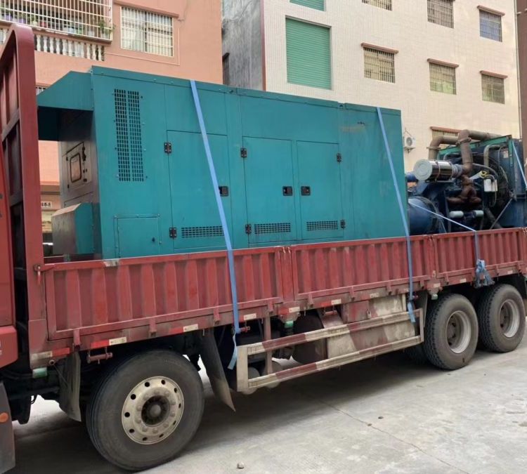 城中如何在不同负载率下确保 400KW 柴油发电机组的正常运行？